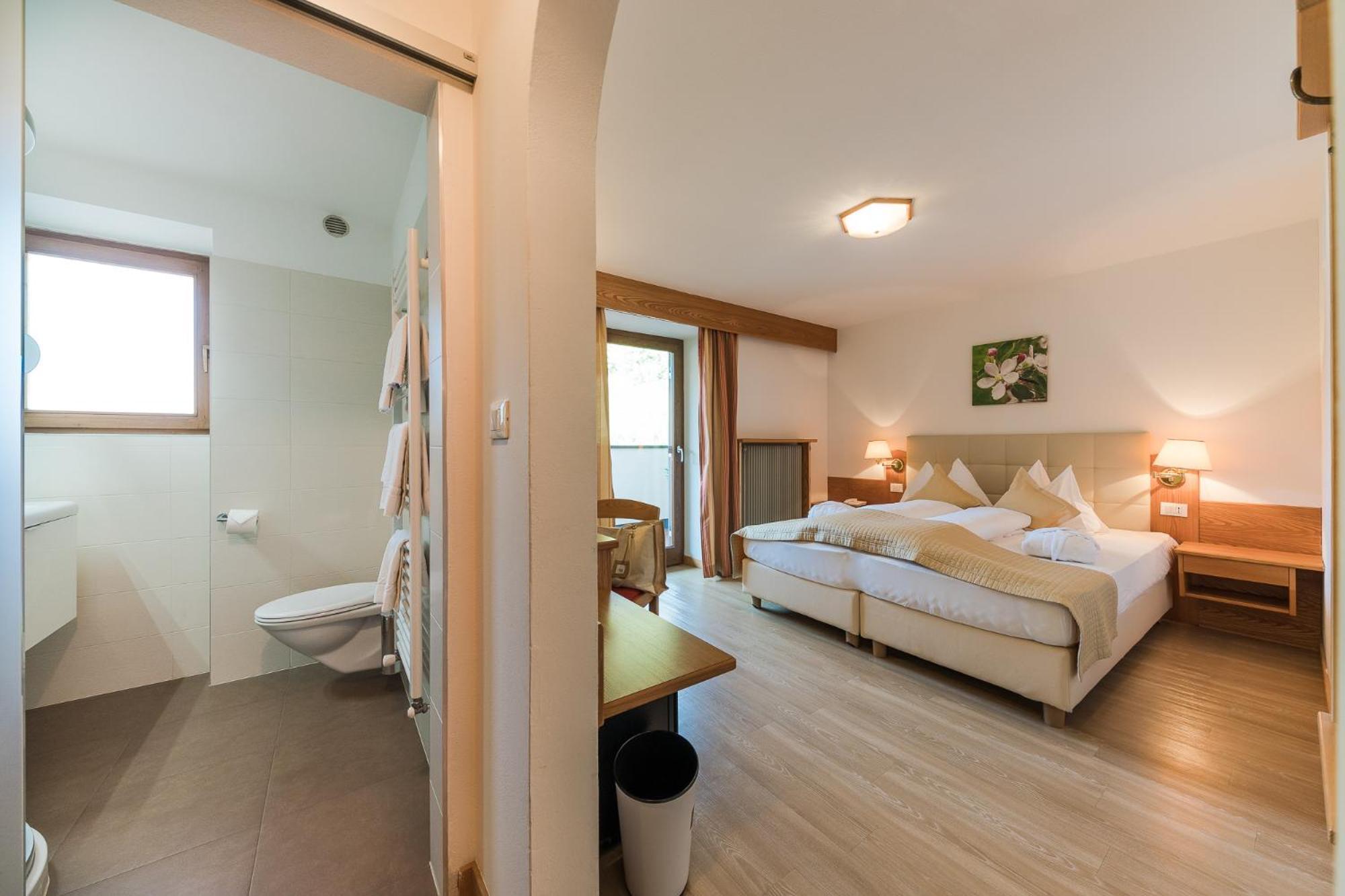 Hotel Kiendl Schenna Quarto foto